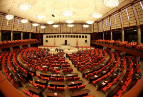 Парламент Турции утвердил законопроект о режиме чрезвычайного положения